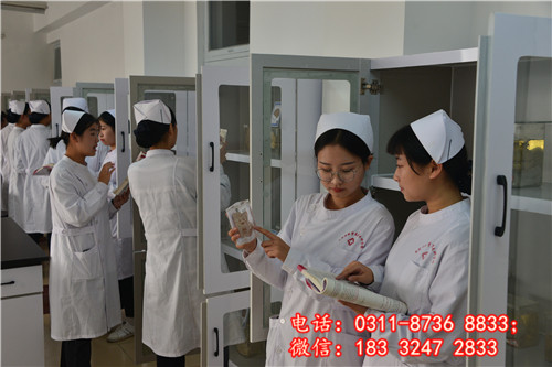 初中畢業(yè)生學(xué)護(hù)士哪個學(xué)校好